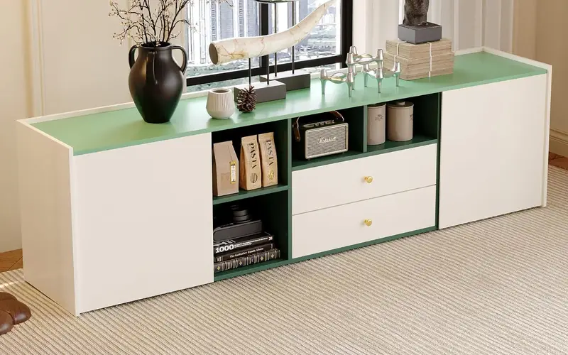 Green and White Bring a Softer Modern Look