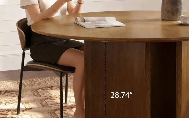 Layered Wood Grain Defines The Tabletop